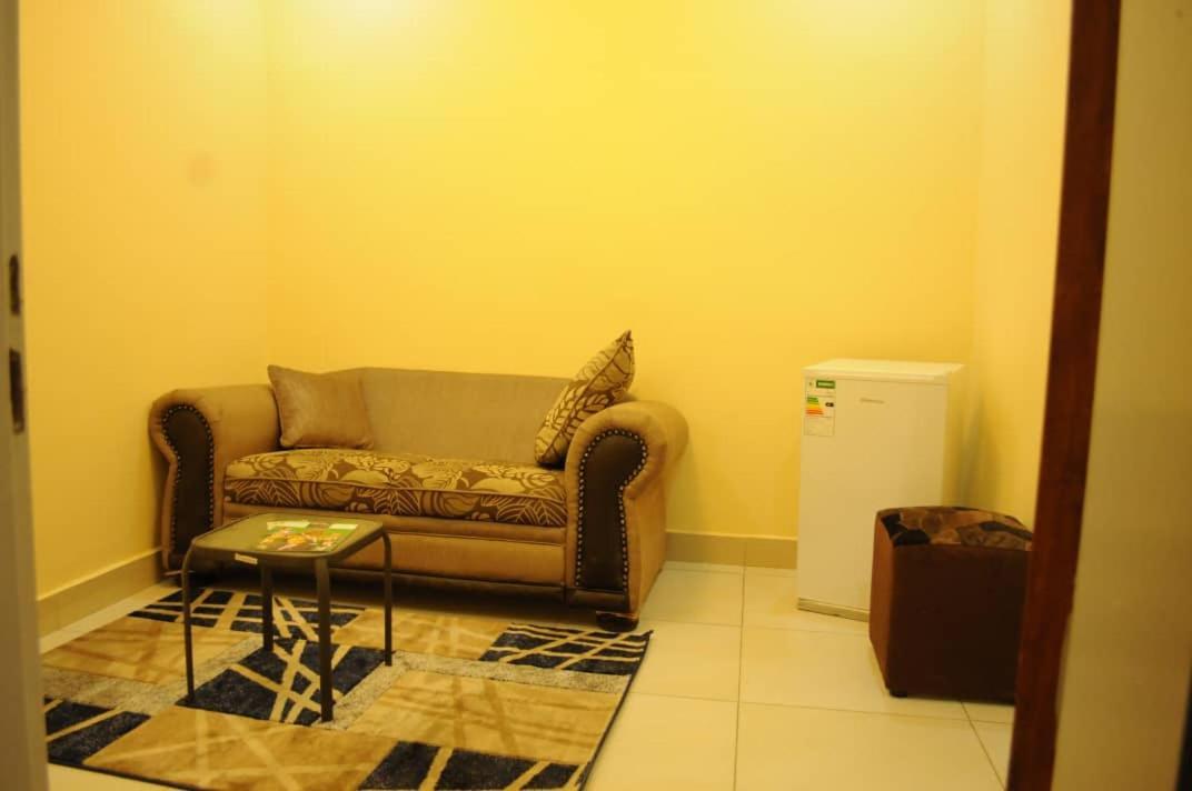 Colibri Inn Hotel Kolwezi 외부 사진