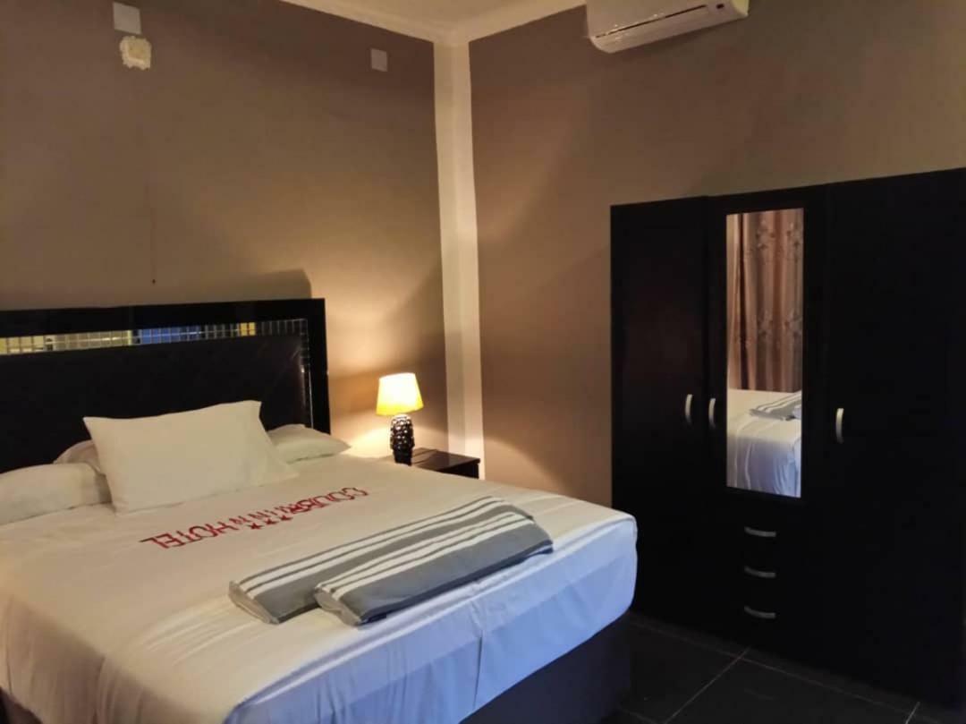 Colibri Inn Hotel Kolwezi 외부 사진